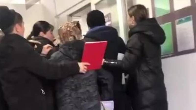Житель Сокулука жалуется на очереди в ЦОН. Видео