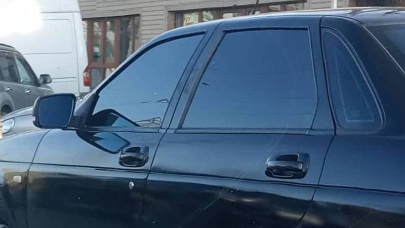 В Бишкеке замечена тонированная «Приора». Фото
