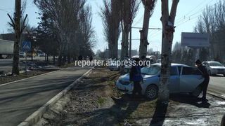 На участке 7 апреля парковщиков не было, - мэрия