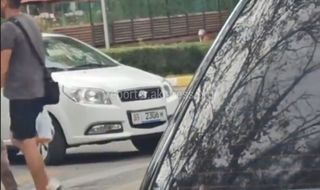 Ravon Nexia проехала против шерсти на Исанова. Видео