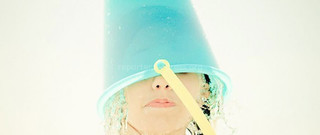 Строители многоэтажного дома на Токтогула-Орозбекова облили меня водой с ног до головы, - читательница