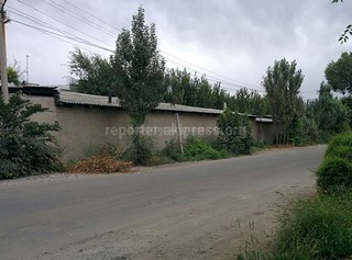 Вопрос отсутствия тротуара на ул.Ауэзова относится к Гострой, - Бишкекглавархитектура