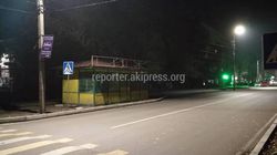 На Акиева-Манасчы Сагынбая установили павильон. Законно ли?
