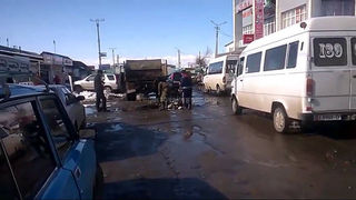 Житель Каракола жалуется на проводимый ямочный ремонт (видео)