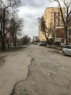 Перекресток Боконбаева-Керимбекова находится в плохом состоянии (фото)