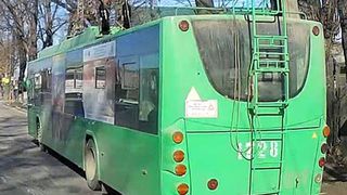 Вынужденно проехал на красный сигнал светофора, - мэрия о троллейбусе №17