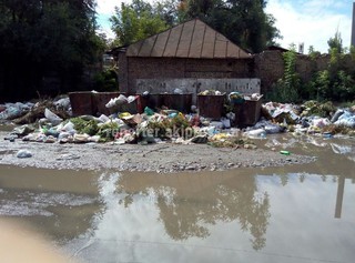 Угол ул.Куренкеева-Логвиненко