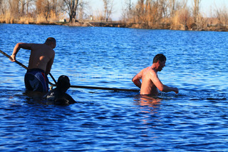 В Токмоке состоялись крещенские купания, - читатель <b><i>(фото)</i></b>