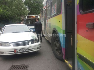 В ДТП на Уметалиева-Московской с участием троллейбуса виноват водитель авто, - БТУ