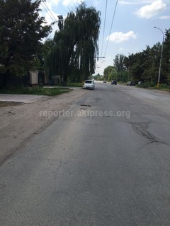 Жители улицы Салиева перекопали дорогу и не восстановили, - читатель <i>(фото)</i>