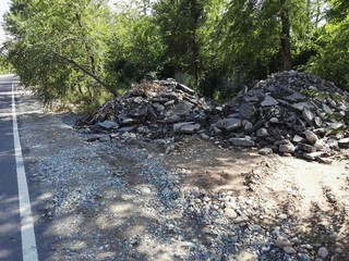 Читатель интересуется, когда в КР скоростные трассы будут похожи на дороги в Европе? <i>(фото)</i>