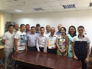 ОАО «Северэлектро» объявило благодарность сотрудникам, которые пытались спасти человека, тонущего в БЧК <i>(фото)</i>