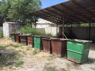 «Тазалык» вывез мусор на ул.Медерова №48 «Тазалык» вывез мусор на ул.Медерова №48