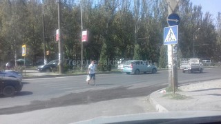 В районе рынка «Мадина» произошло небольшое ДТП с участием автомашины патрульной милиции (фото)