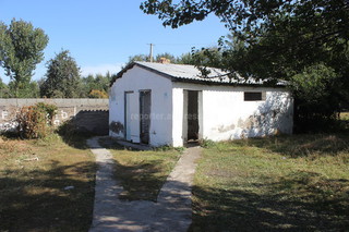 Туалет в школе имени И.Таранчиева села Беш-Кунгей требует ремонта, - читатель <i>(фото)</i>