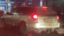 Водитель «Субару» замазал номера авто, чтобы скрыть их от камер «Безопасного города», - очевидец