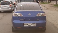 В Бишкеке замечено авто с поддельными российскими номерами. Фото Айбека