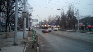 Троллейбус и автобус устроили автогонки по пр.Мира