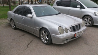 Тонированное авто, фото от 16 апреля.