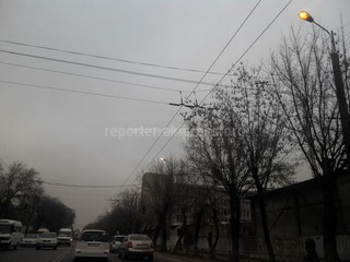 «Бишкексвет» объяснил причину включенных днем фонарей ночного освещения