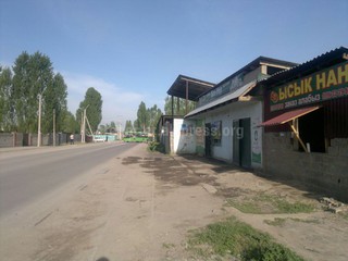 Санитарно-экологическая инспекция составила протокол в отношении владельца магазина, засорившего ирригационную сеть в жилмассиве Ак Босого