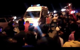Скорая забрала девушку, которую сбила машина на ул.Анкара в жилмассиве Кара-Жыгач, - читатель <i>(видео)</i>