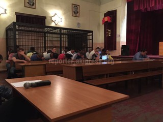 Дело по 7 апреля: В ходе оглашения приговора некоторые участники процесса засыпают <i>(фото)</i>