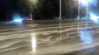 Ночью во время дождя затопило Южную магистраль (фото)