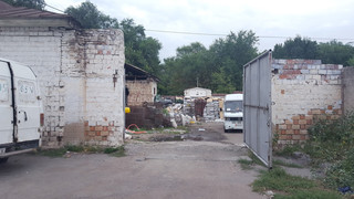 В парке Фучика работает пункт приема пластиковых бутылок - читатель <i>(фото) </i>