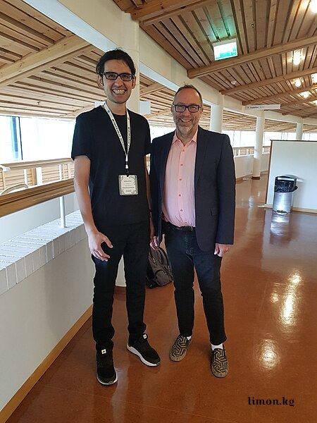 Екі әтешпен секс порно адам