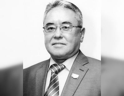 imgonline-com-ua-Frame-blurred-DRlTHmYYVAy