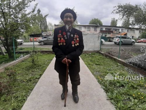 688080.0ec2050bf1f4224ec50d978eb3f2b4b1