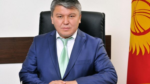 Журнал ТОП-200 крупнейших компаний Кыргызстана показывает брендовые предприятия, которыми должна гордиться страна, - министр экономики А.Кожошев — Tazabek