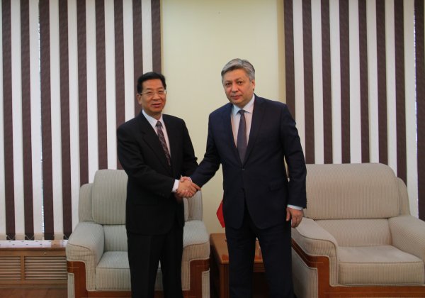 Главное фото