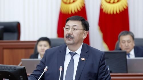 Нужно работать над ценовой доступностью лекарств, - депутат  А.Токторов &mdash; Tazabek