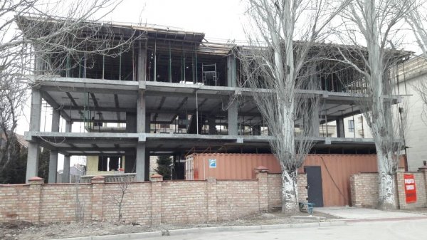 Главное фото