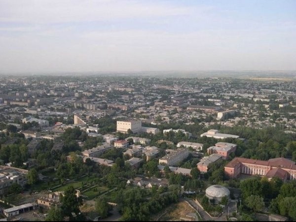 Рынок жилья: В Оше за год квартиры подешевели в сомовом выражении (динамика в долларах и сомах) &mdash; Tazabek