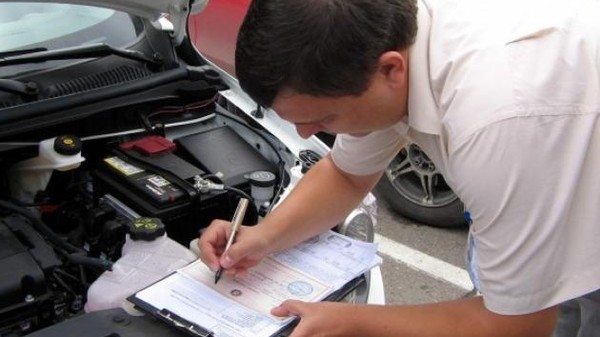 За 3 месяца по Кыргызстану зарегистрировано 28,1 тыс. автомобилей, в том числе 4,8 тыс. прибывших из-за границы &mdash; Tazabek