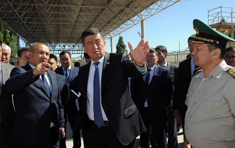 Премьер поручил ускорить решение вопроса о взыскании автоматически посчитанных штрафов за перегруз с владельцев большегрузного транспорта &mdash; Tazabek