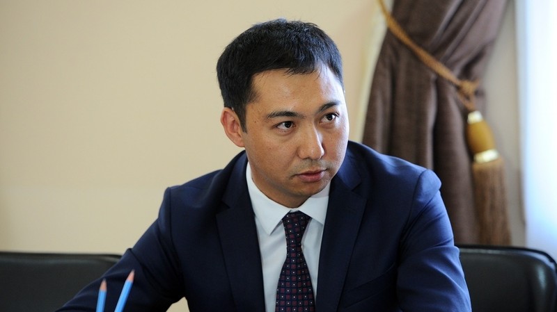 Декларация&mdash;2016: Сколько зарабатывает глава Департамента туризма? &mdash; Tazabek