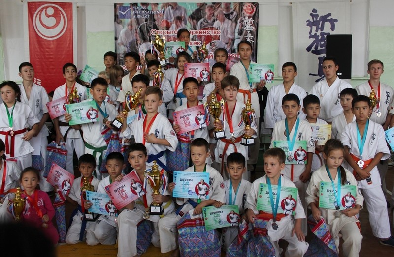 Фото &mdash; ОАО &laquo;МАМ&raquo; выступило генеральным спонсором открытого первенства по карате шинкёкусинкай &mdash; Tazabek