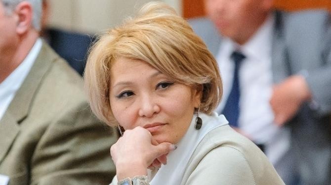 Экономика страны в последнее время развивалась по экспортно-сервисной модели, -  завотделом Аппарата президента Н.Ахметова &mdash; Tazabek