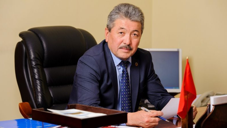 В 2019 году планируется сократить  расходы в сфере энергетики, транспорта, соцсектора на 14 млрд сомов &mdash; Tazabek