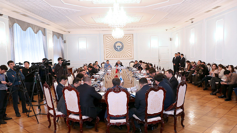 Депутаты фракции СДПК дали 3 месяца Минэкономики и Агентству по защите инвестиций на исправление работы &mdash; Tazabek