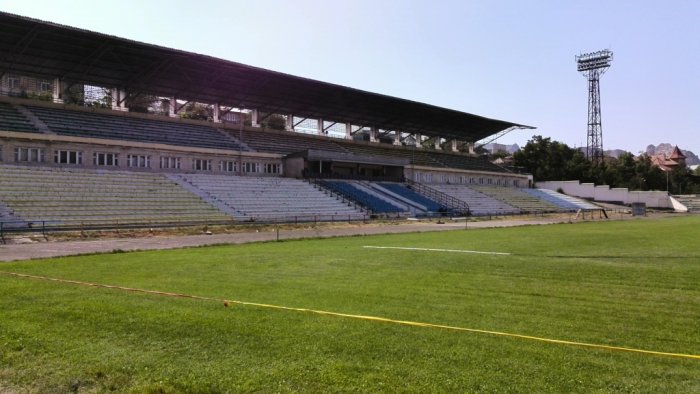 Главное фото