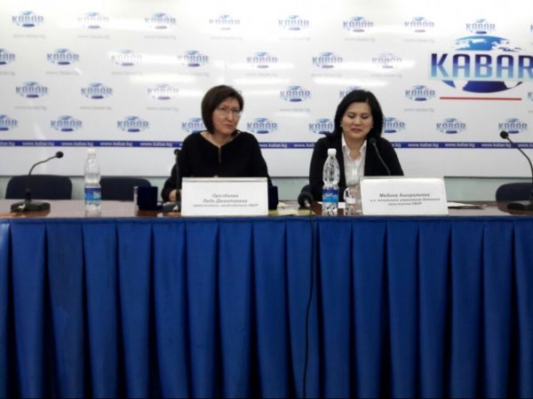 На сегодня у Кыргызстана нет возможности печатать сомы и чеканить монеты, - Нацбанк &mdash; Tazabek