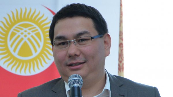 Правительство до сих пор не решило вопрос с дозволами для грузоперевозчиков, - предприниматель &mdash; Tazabek