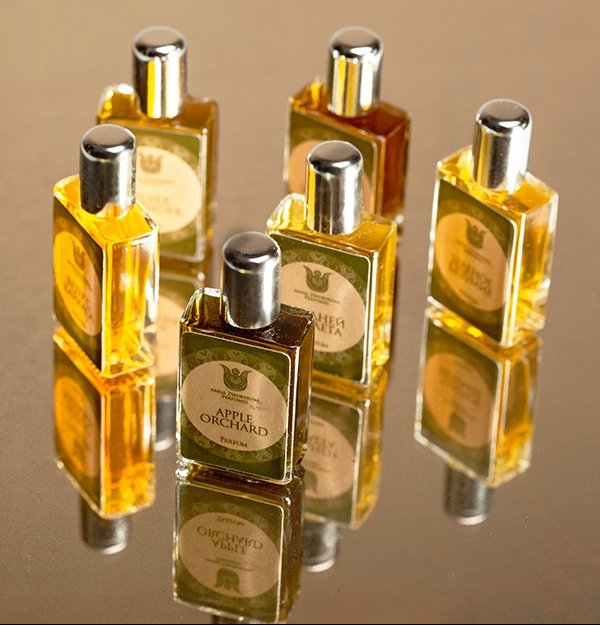 Группа депутатов ЖК предложила отнести производителей косметической продукции к числу спецпотребителей &mdash; Tazabek