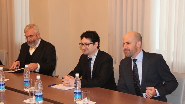 Кыргызстан посетила делегация Швейцарского национального банка и Deutsche Bundesbank &mdash; Tazabek