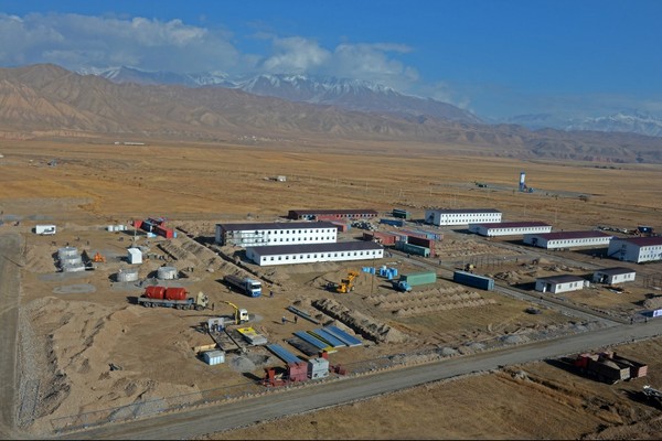 Депутат возмутился, что $37 млн, потраченных на Верхненарынский каскад ГЭС хотят &laquo;перекрыть&raquo; за счет инвестора &mdash; Tazabek